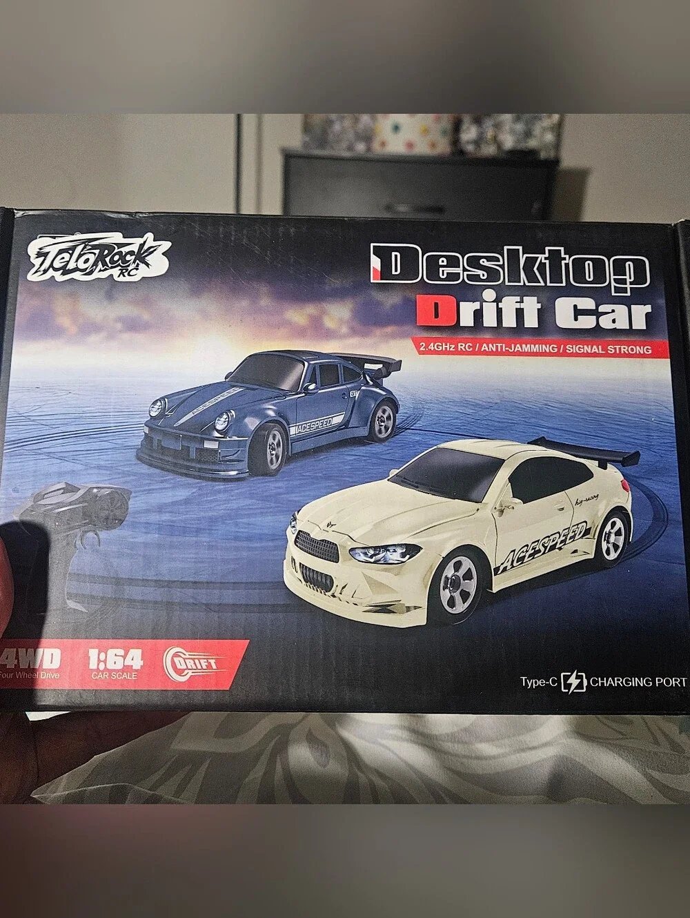 RCXPERTS Drift Racing Remote Control Car Mini RC Sportscar